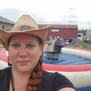 Meet your Posher, Heather